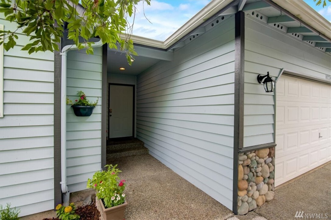 Property Photo: 10224 62nd Dr NE WA 98270