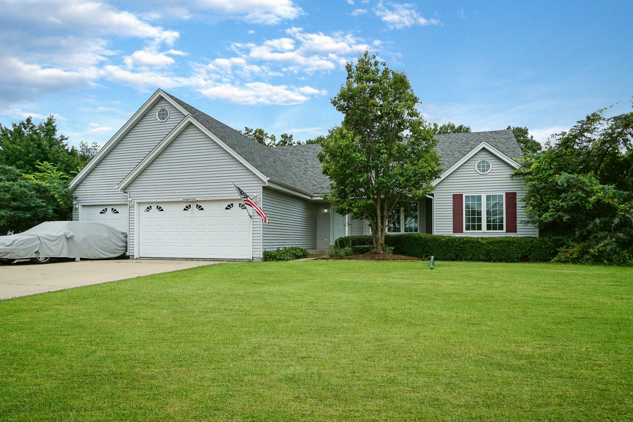 Property Photo: N60w18335 Lost Pond Dr WI 53051