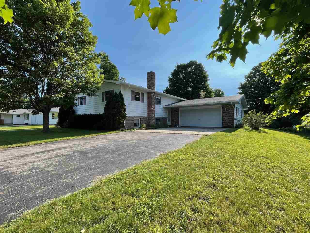 Property Photo:  408 Sunnyside  MI 49659 
