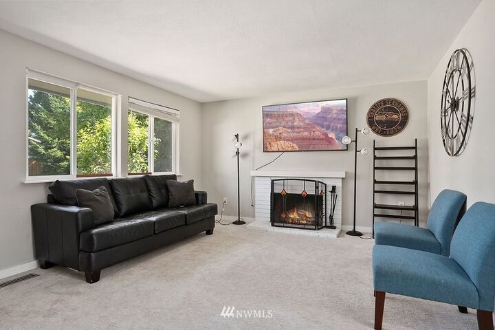 Property Photo:  3501 S 292nd Street  WA 98001 