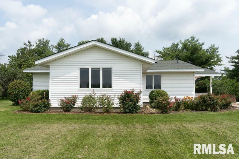 Property Photo:  24188 E County Highway 27  IL 61520 