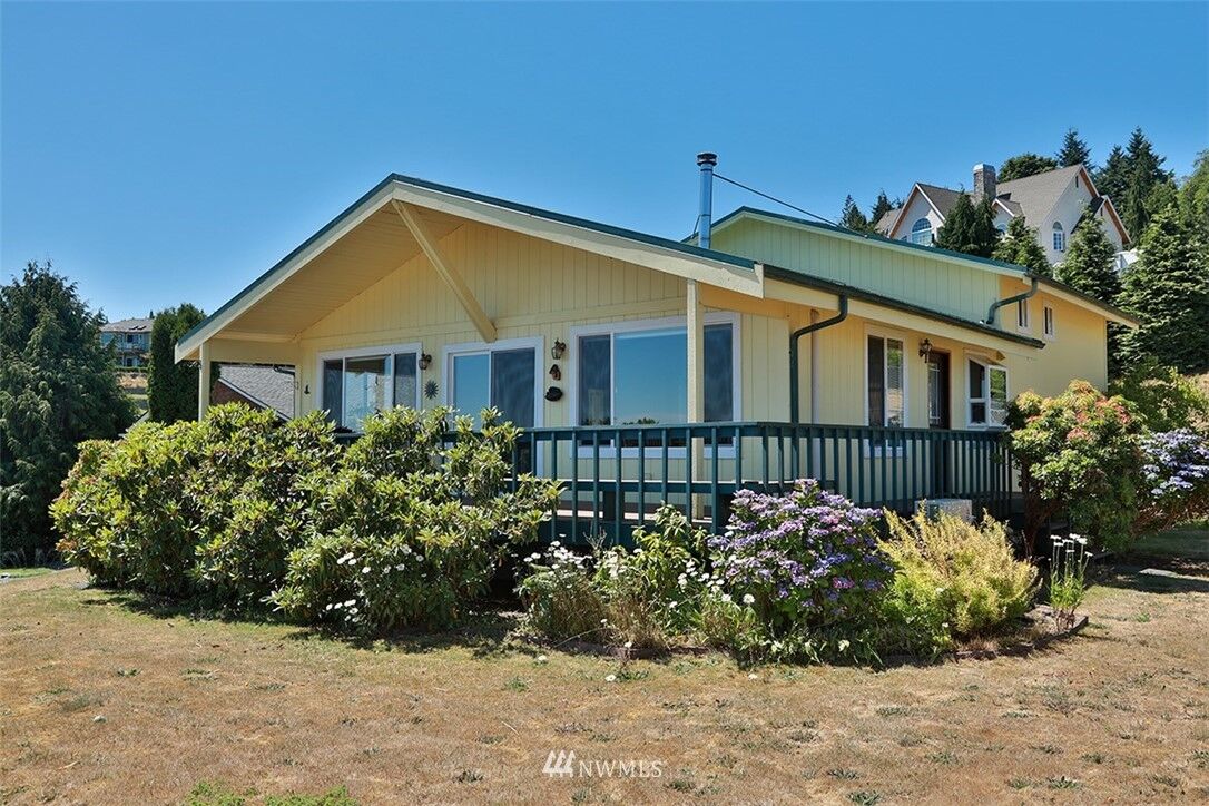 Property Photo:  4652 Elsica Drive  WA 98236 