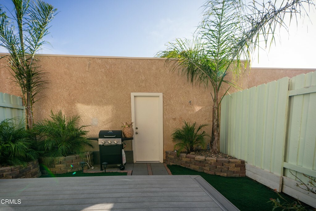 Property Photo:  3233 Kelp Lane  CA 93035 