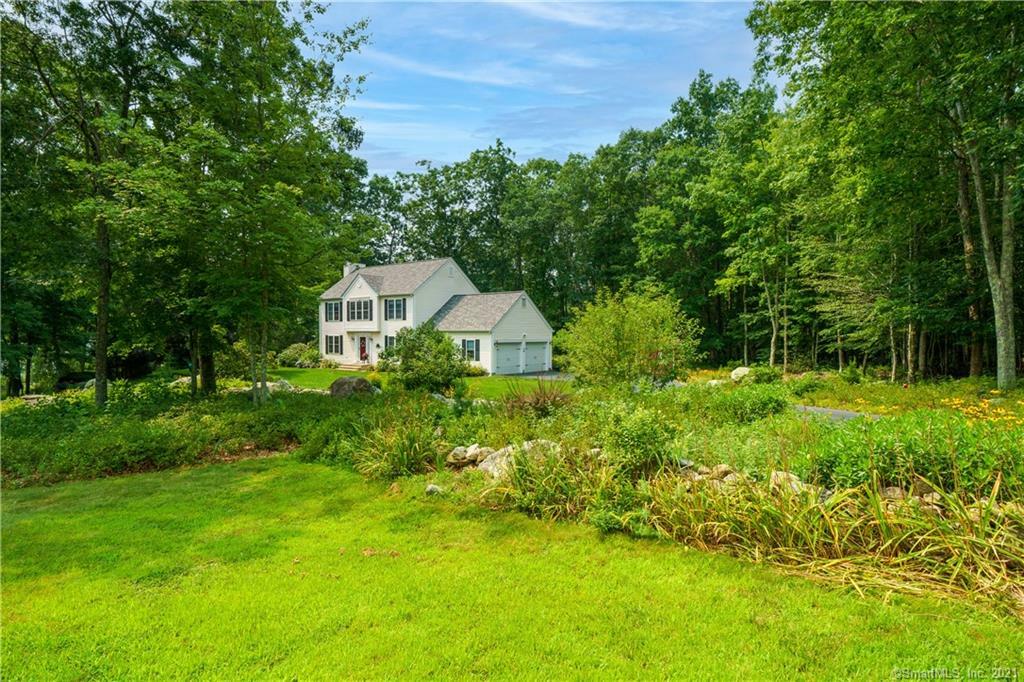 Property Photo:  5 Walkley Mill  CT 06413 