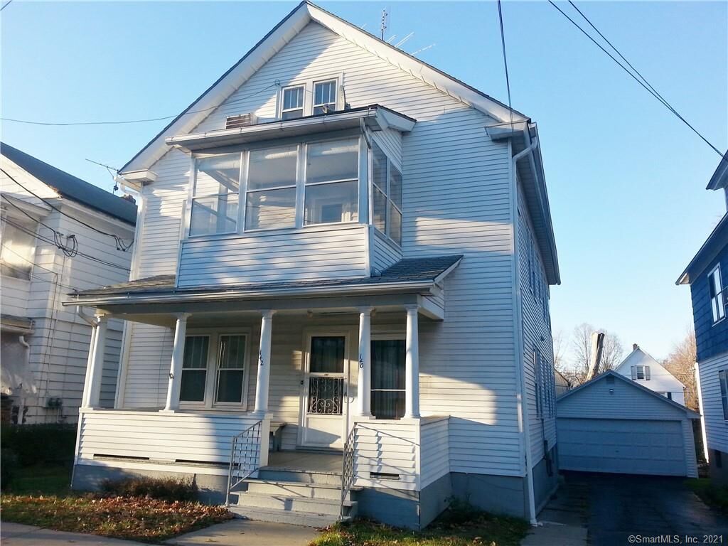 Property Photo:  140 Grand Street 2  CT 06457 