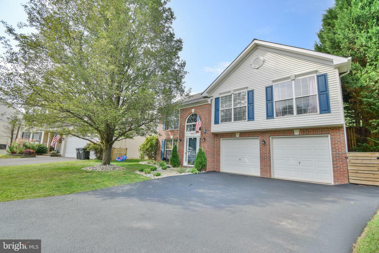 Property Photo:  9412 Katelyn Court  VA 20111 