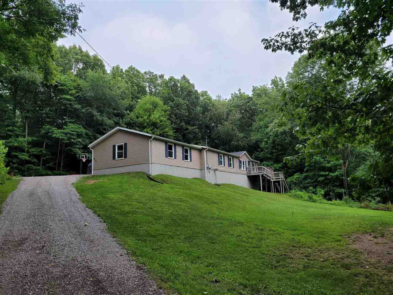 8477 Dixon Rd  Rives Junction MI 49277 photo