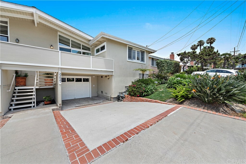 Property Photo:  33941 Amber Lantern Street 12  CA 92629 