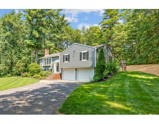 Property Photo: 14 Carolina Trl MA 02050