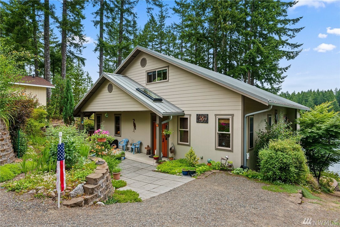 Property Photo:  2670 E Phillips Lake Loop Rd  WA 98584 