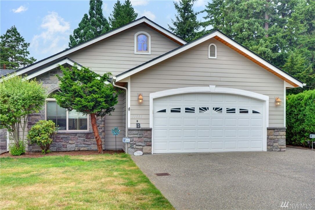 Property Photo:  11011 47th Ave NE B  WA 98271 