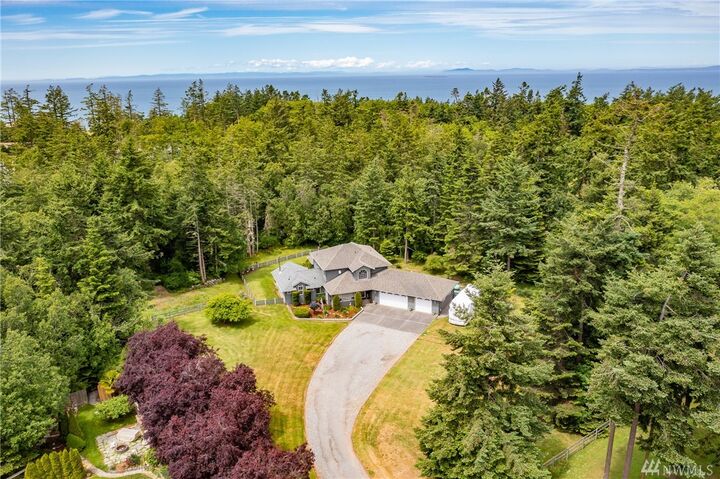 Property Photo: 2381 Wellman Place WA 98277