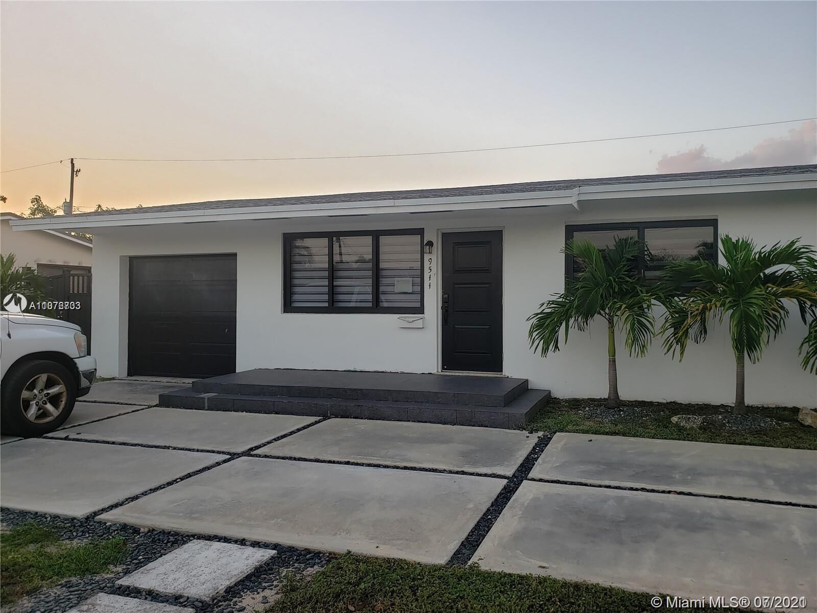 Property Photo: 9511 SW 51st Ter FL 33165