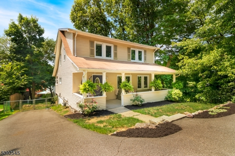 Property Photo:  23 Hillside Ave  NJ 07866 