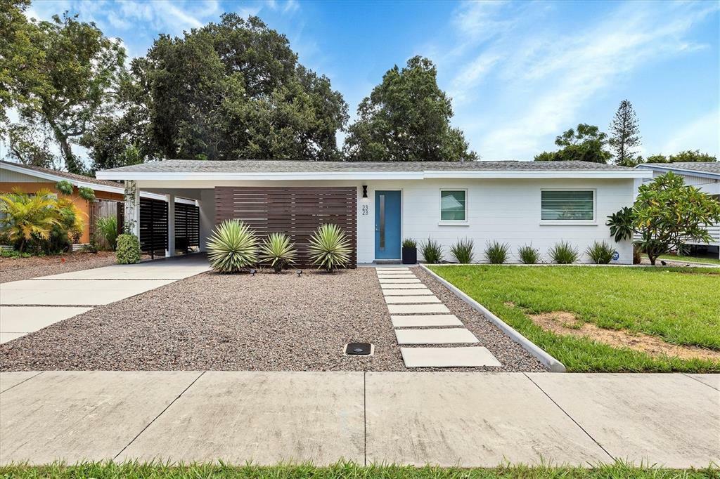 Property Photo:  2323 Grove Street  FL 34239 