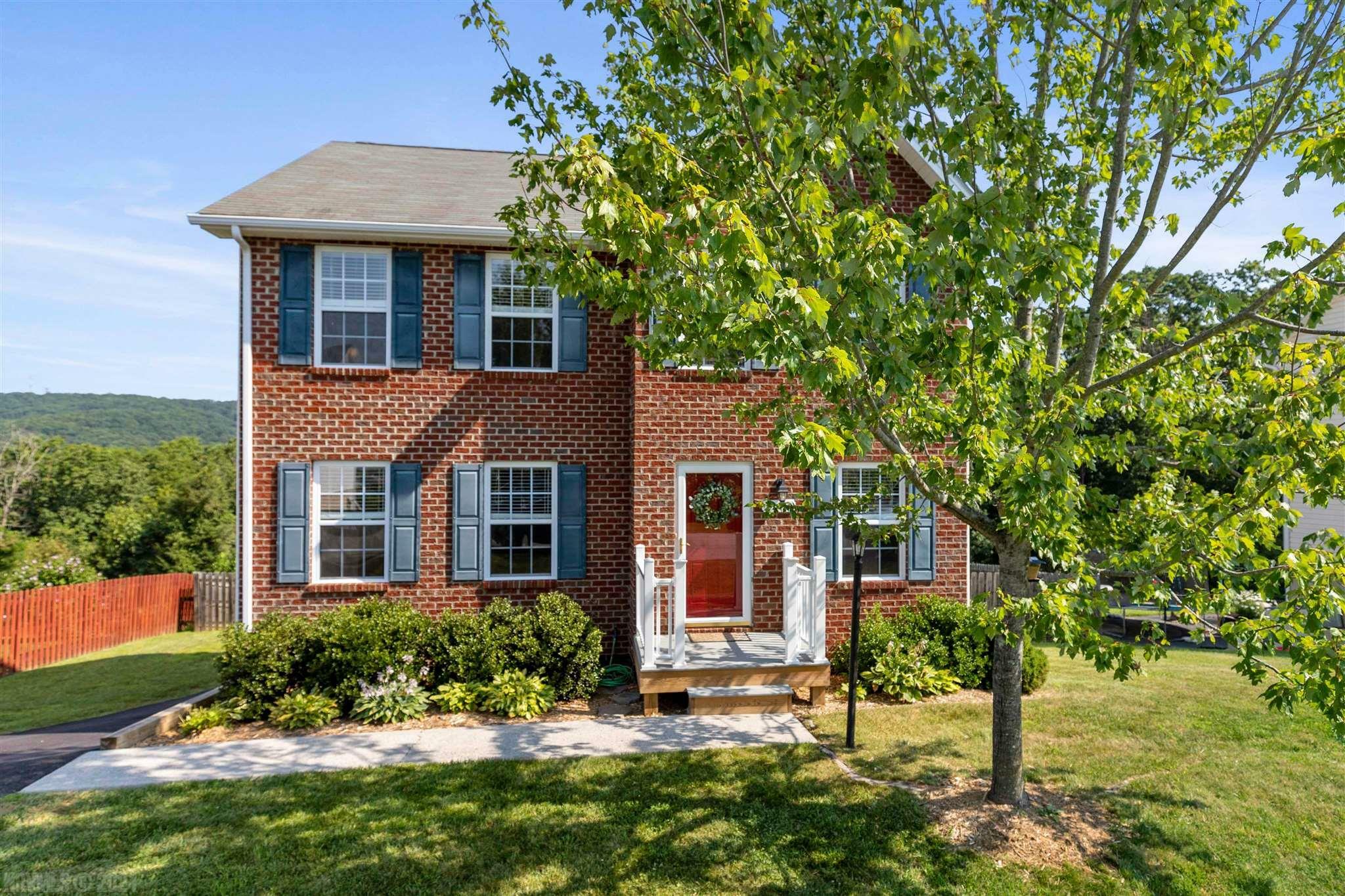 Property Photo:  1100 New Village Drive NW  VA 24073 