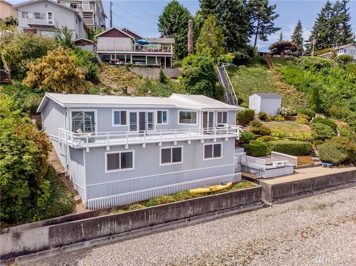 Property Photo:  1917 Miracle Mile Dr E  WA 98366 