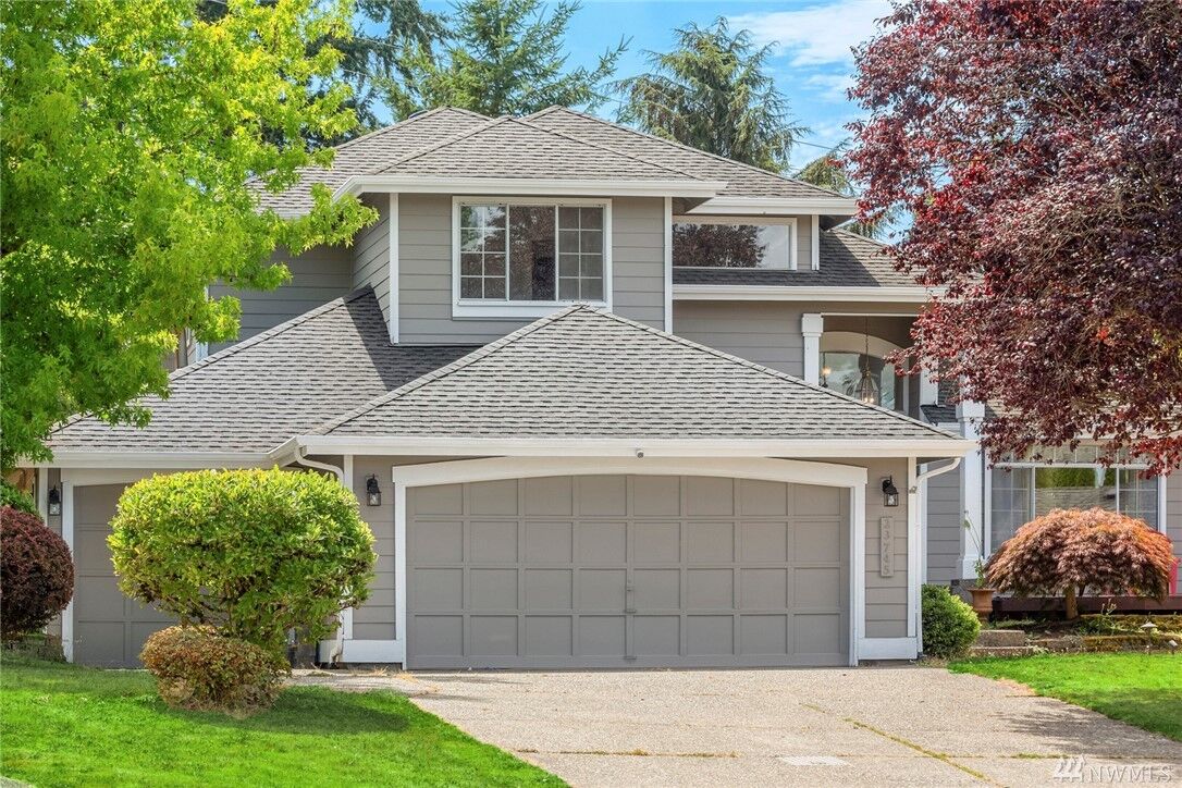 Property Photo:  23745 126th Place SE  WA 98031 