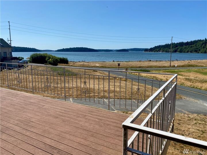 Property Photo: 13439 Christianson Rd WA 98221