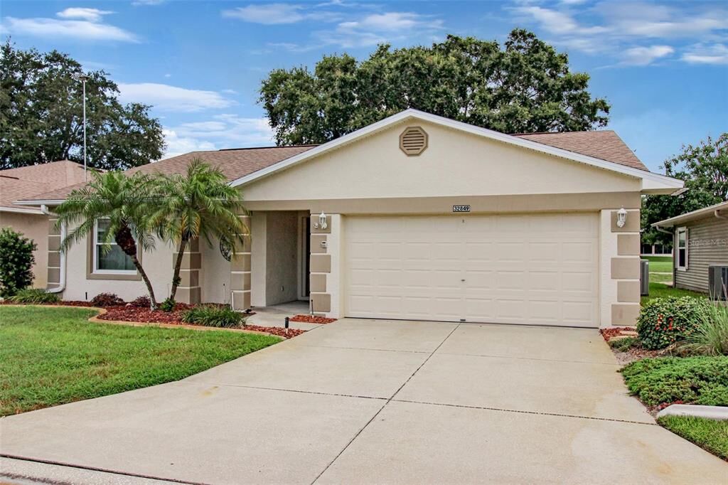 Property Photo:  32849 Timberwood Drive  FL 34748 