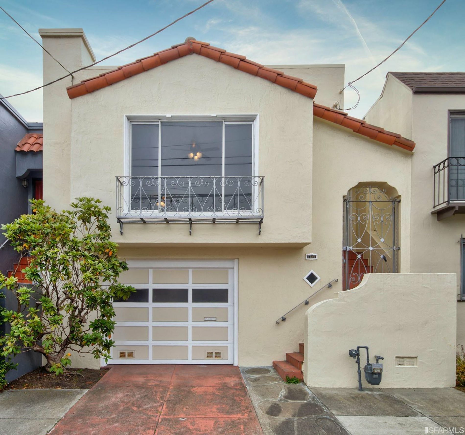 Property Photo: 1685 Cayuga Avenue CA 94112