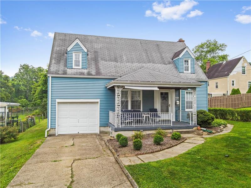 Property Photo:  2410 Canterbury Drive  PA 15135 