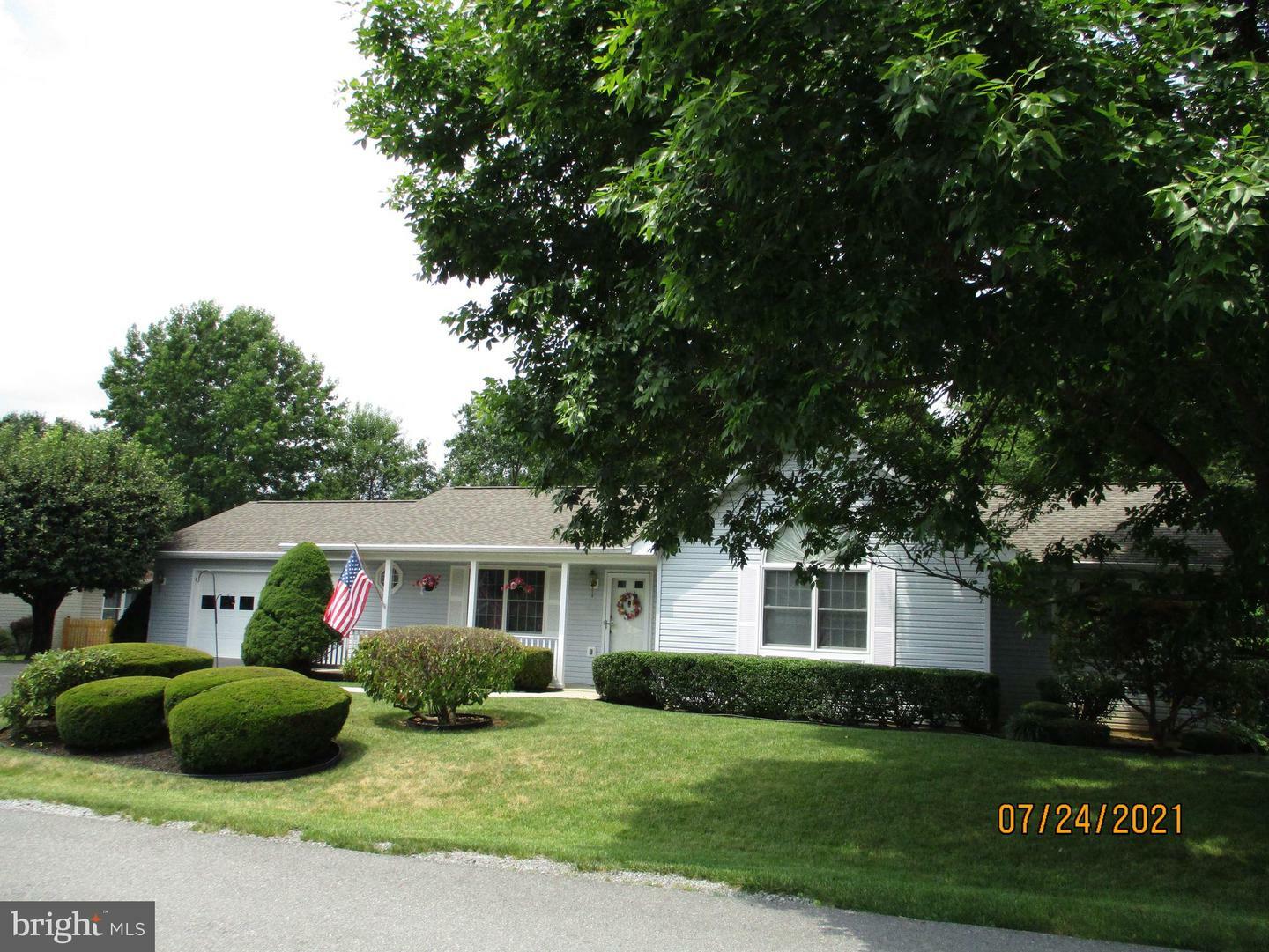 Property Photo:  136 Stanford Lane  WV 25419 