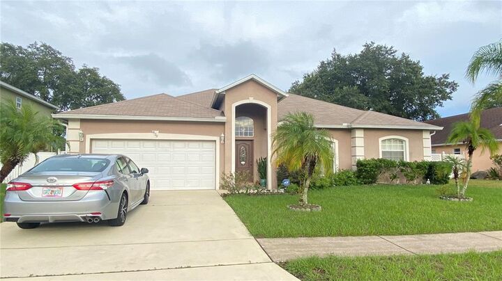Property Photo:  429 Acacia Tree Way  FL 34758