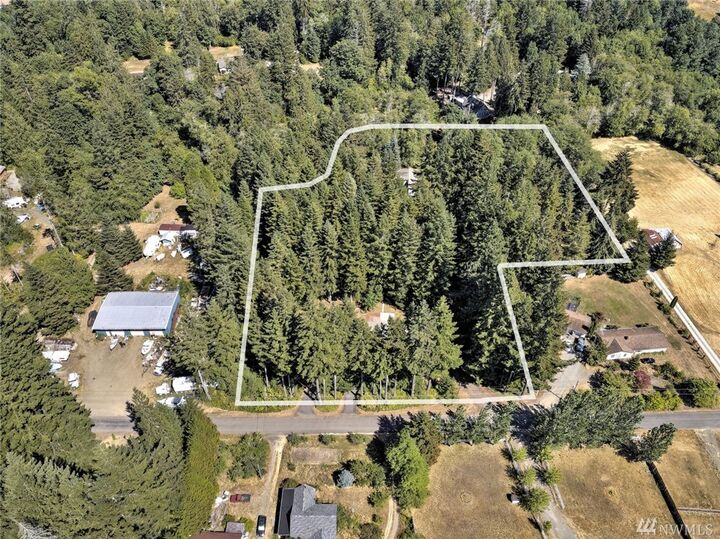Property Photo:  272 E Deer Creek Rd  WA 98584 