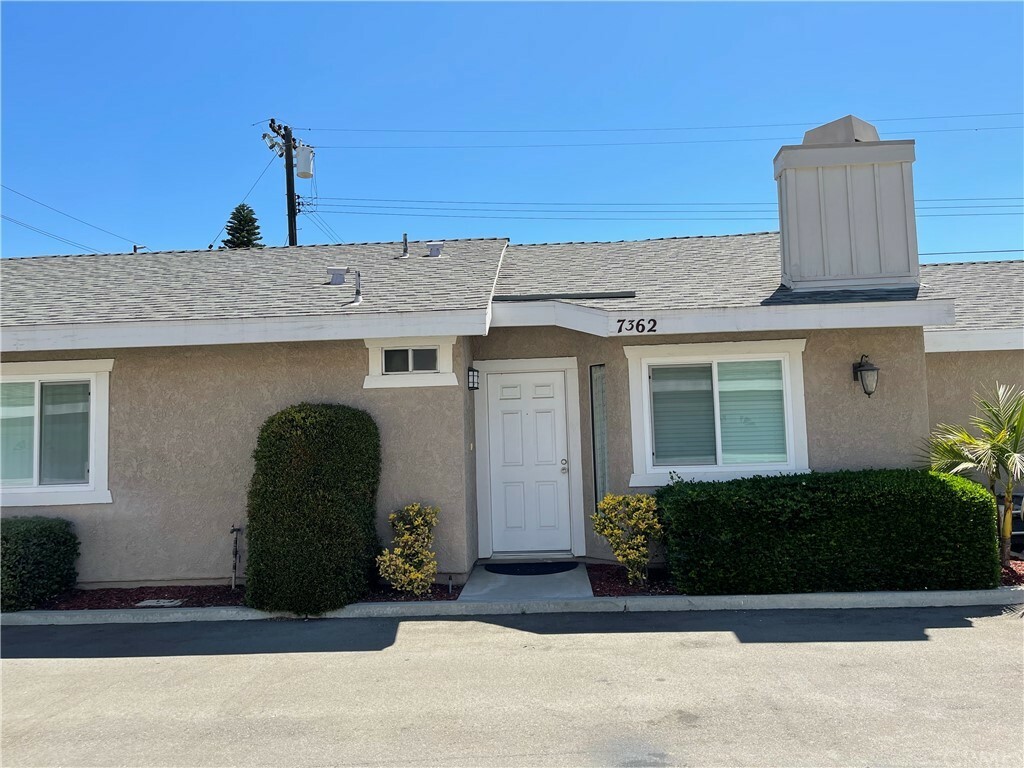 Property Photo:  7362 Cerritos Avenue 7  CA 90680 