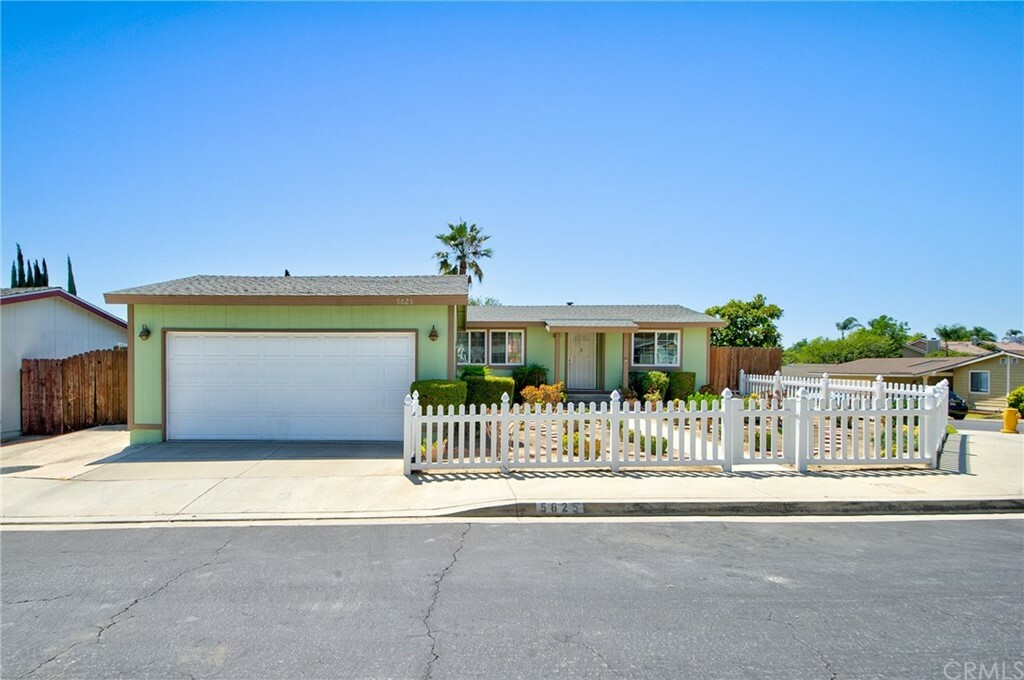 Property Photo:  5625 Millstone Place  CA 92887 