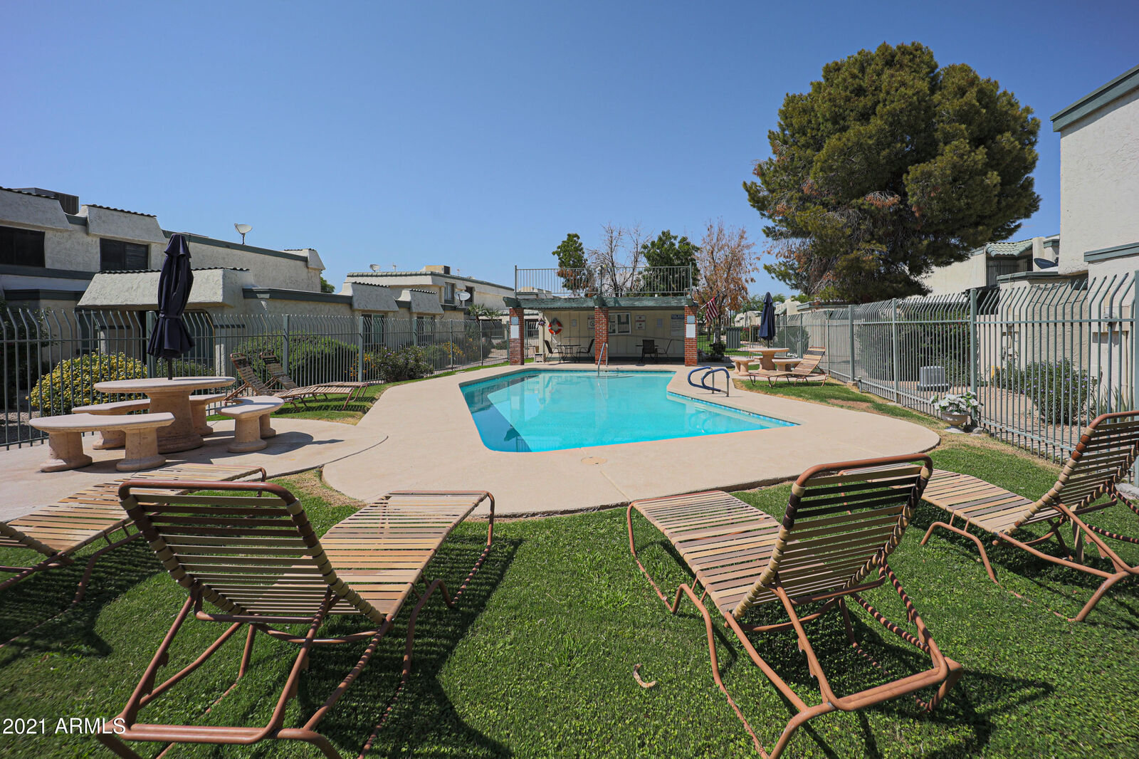 Property Photo:  9062 N 51st Lane  AZ 85302