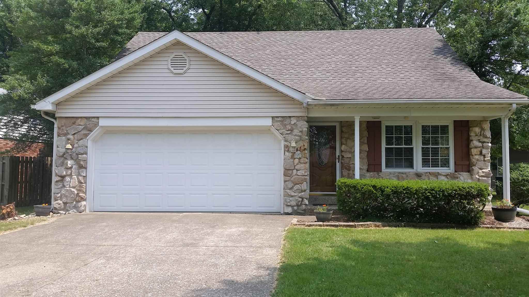 Property Photo: 668 Audubon Drive IN 47715-6958
