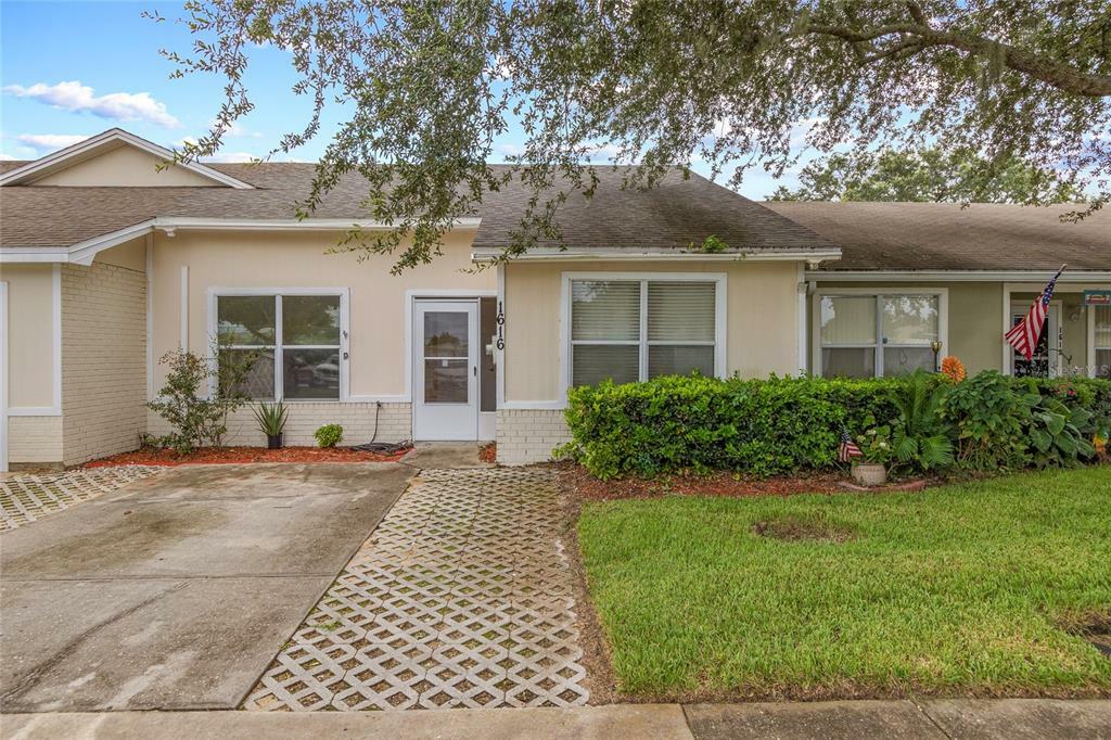 Property Photo:  1616 Tropical Court  FL 32778 