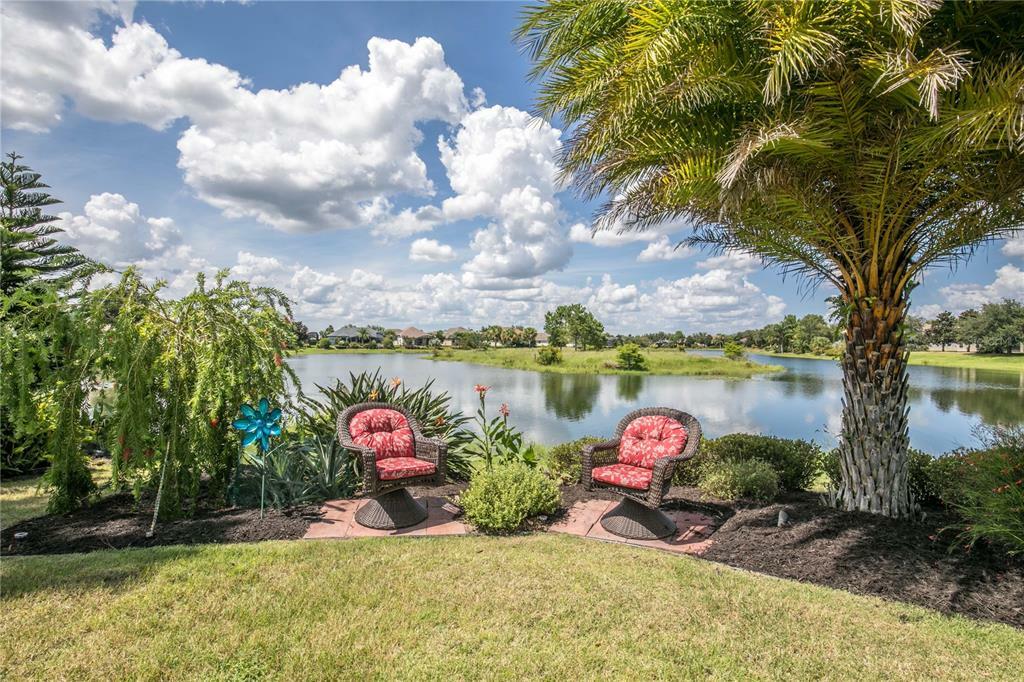 Property Photo:  2355 Wakefield Way  FL 32757 