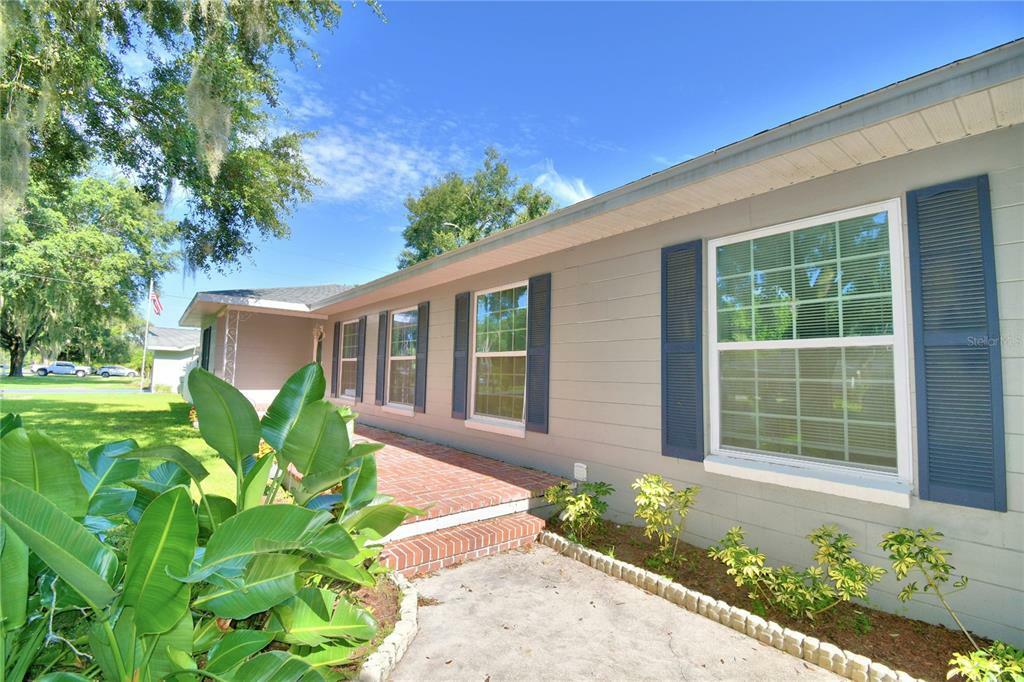 Property Photo:  1198 De La Palma Avenue  FL 33830 