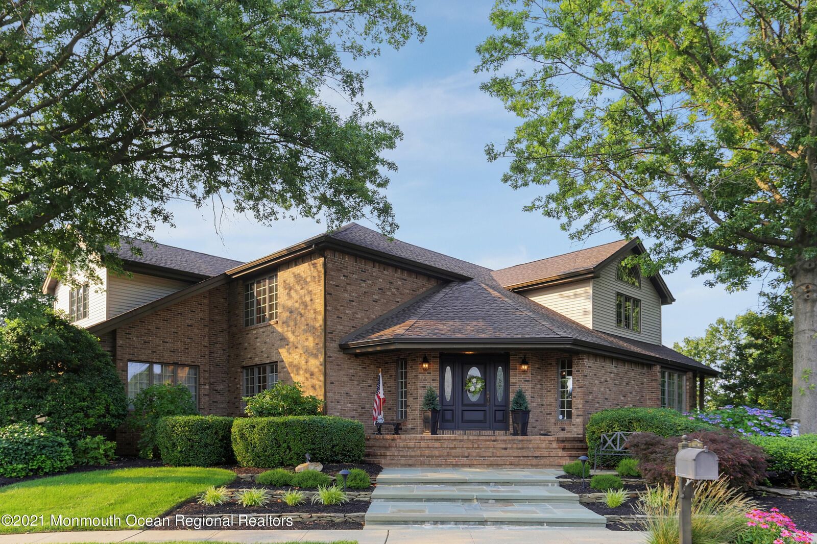 Property Photo:  15 Parker Court  NJ 08879 