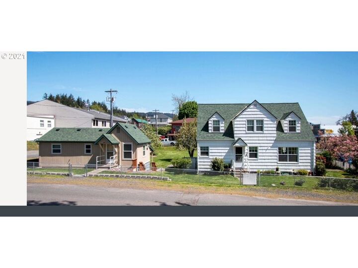 267 SW First St  Stevenson WA 98648 photo