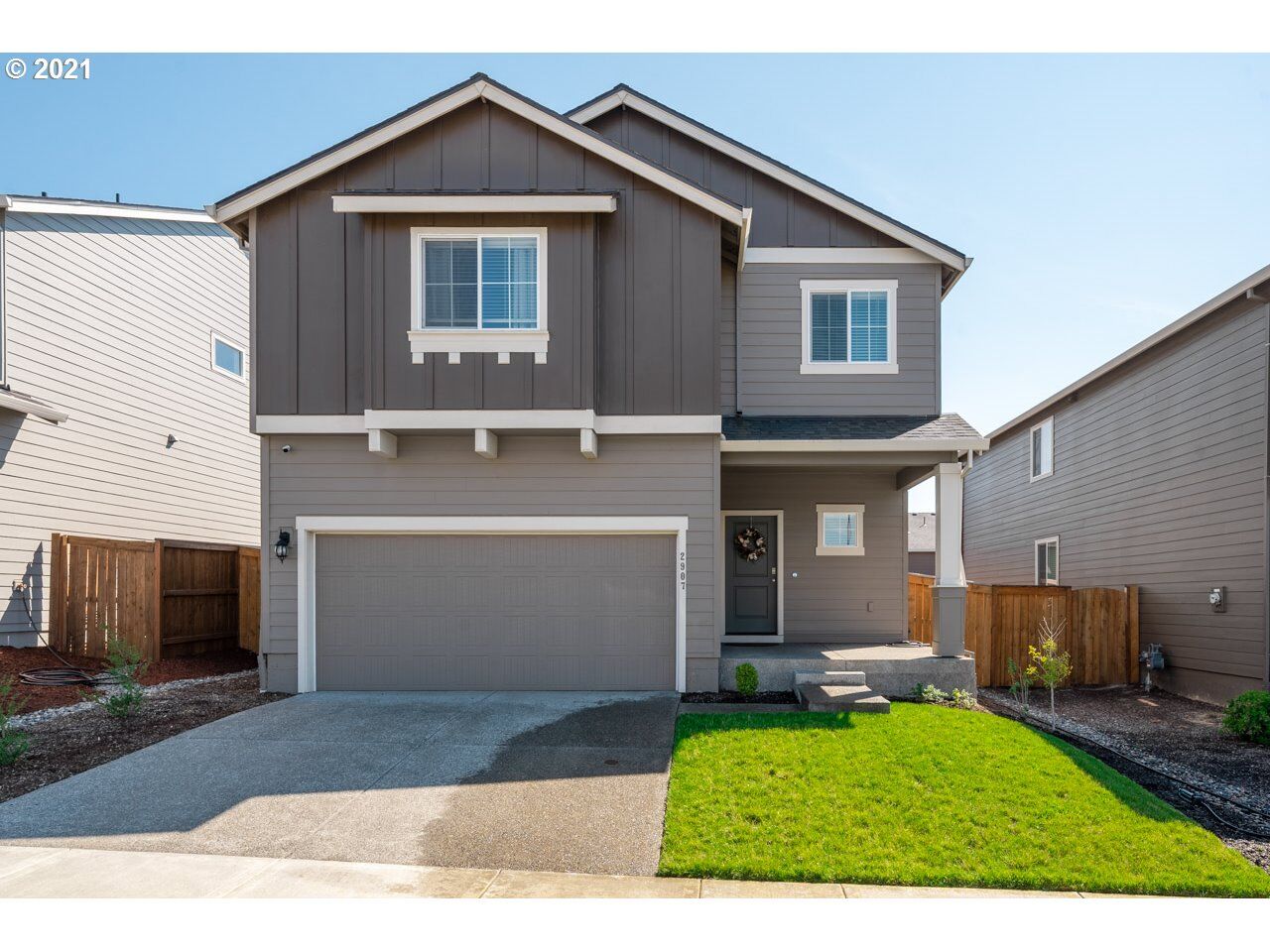 Property Photo: 2907 S White Salmon Dr WA 98642