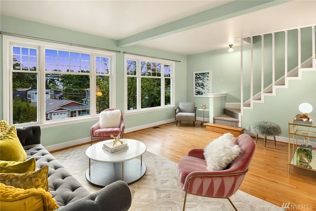 Property Photo: 1814 31st Ave WA 98122