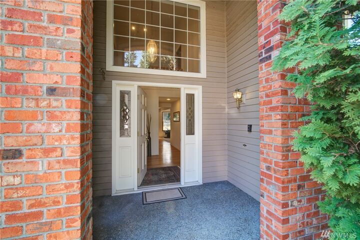 Property Photo: 16105 125th Place NE WA 98072