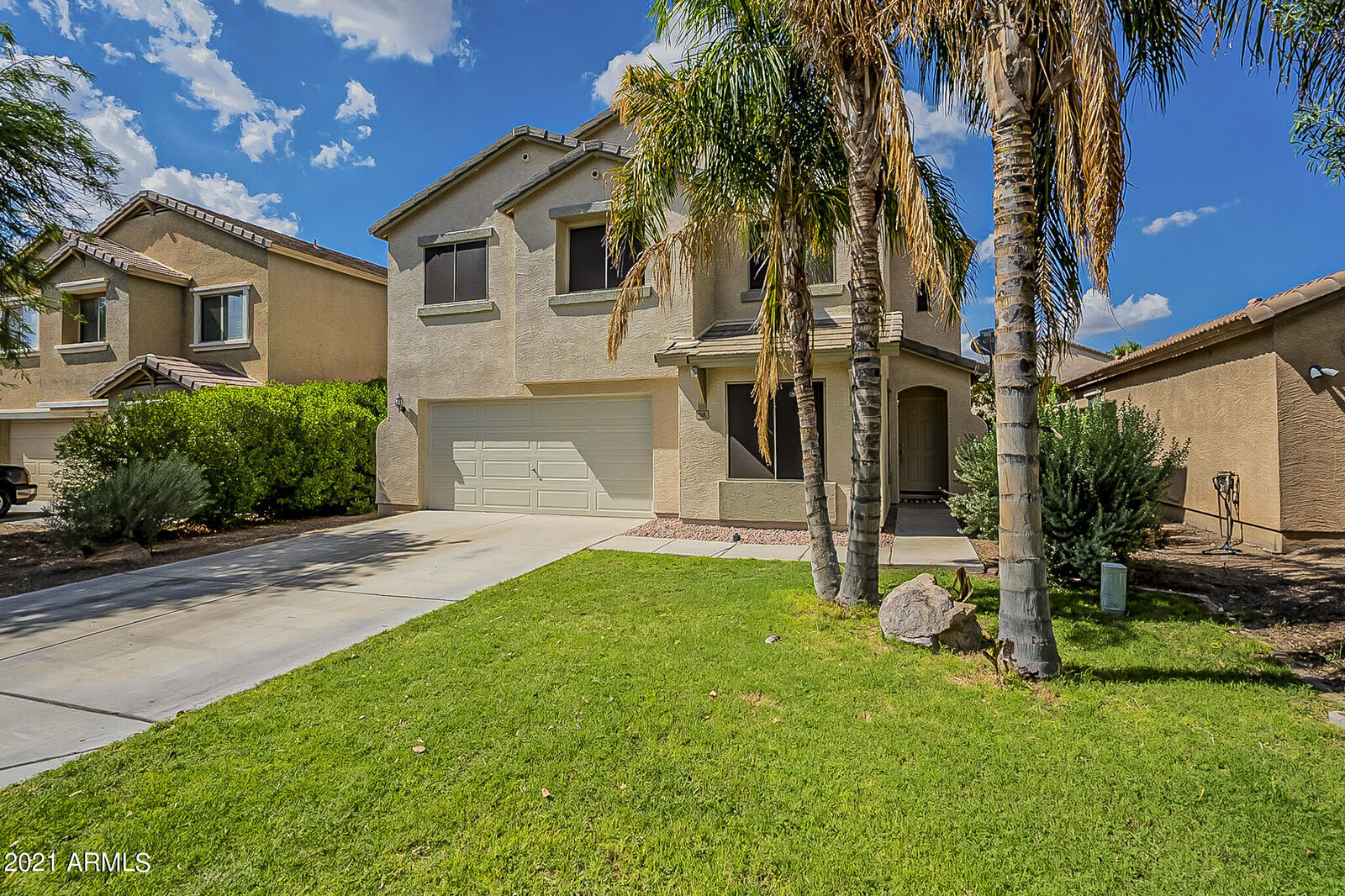 Property Photo: 518 E Bradstock Way AZ 85140