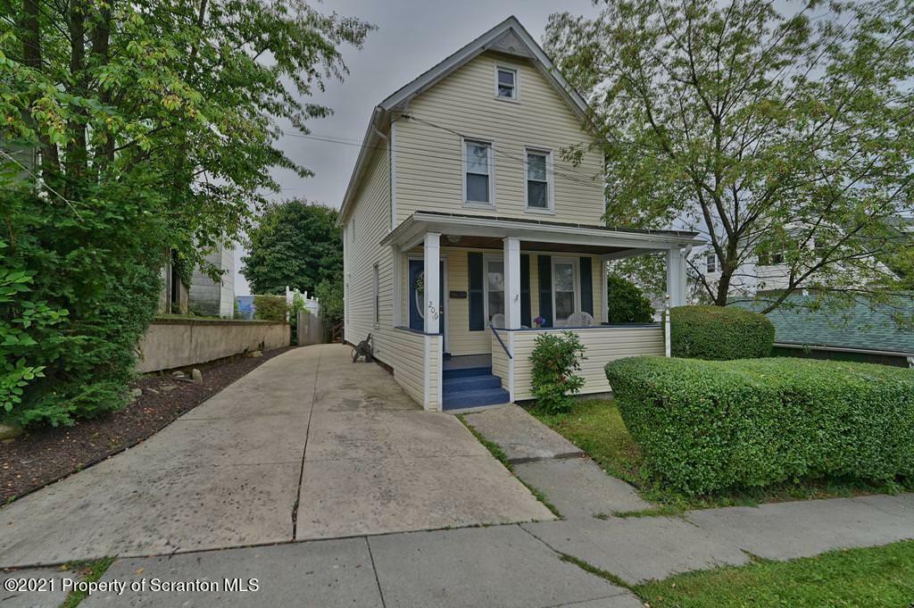 206 E Warren Street  Dunmore PA 18512 photo