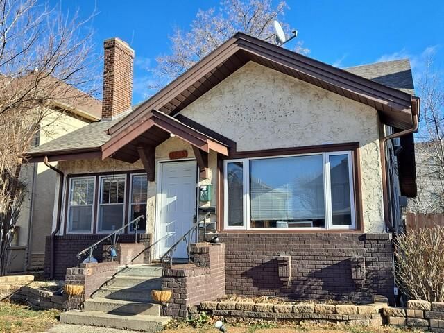 Property Photo: 3233 Hennepin Avenue MN 55408