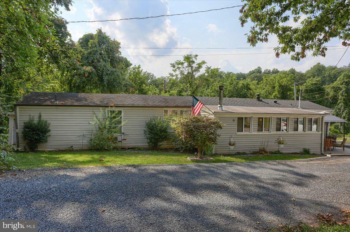 Property Photo:  2580 Lewisberry Road  PA 17370 