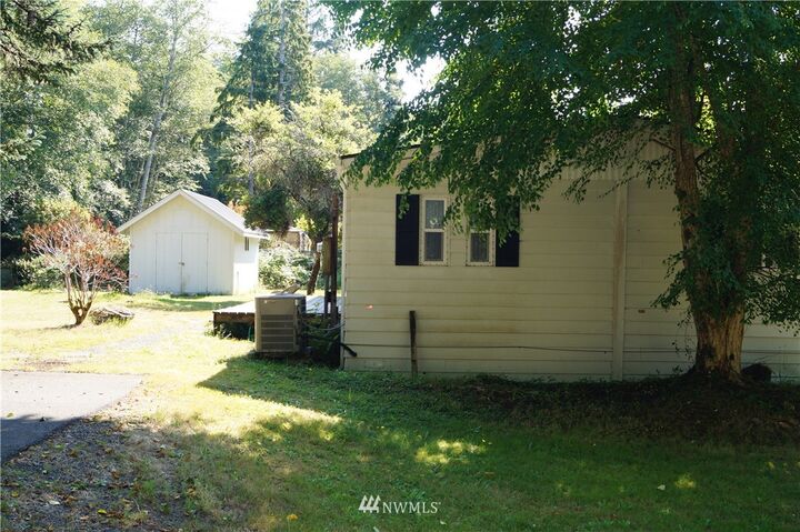 Property Photo:  52 Blacktail Lane  WA 98550 