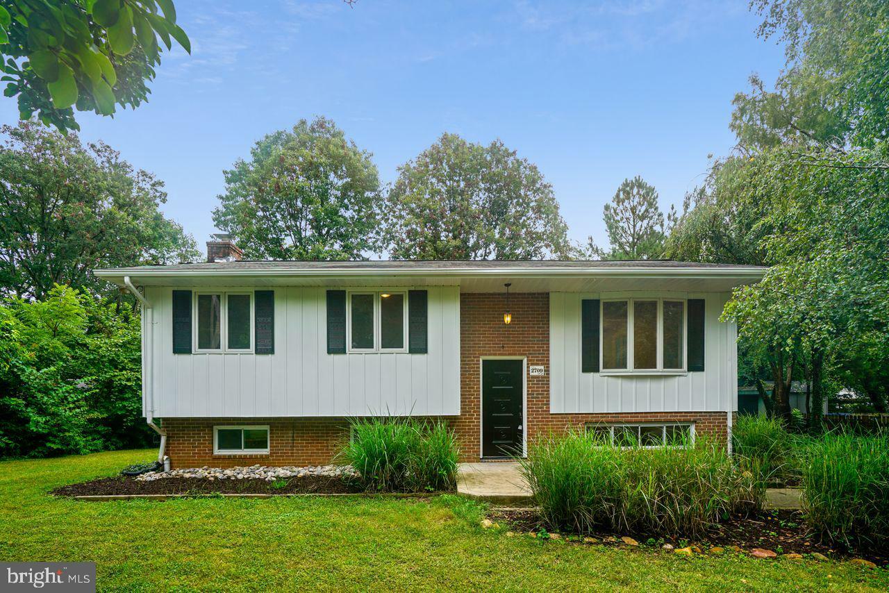Property Photo: 2709 Parkview Drive MD 21140