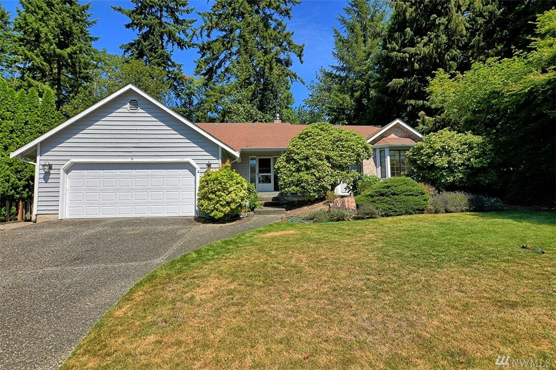 Property Photo:  13025 42nd Ave W  WA 98275 