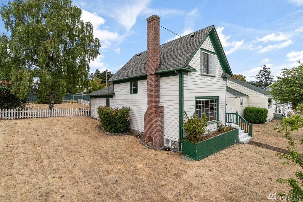 1250 SE 9th Ave  Oak Harbor WA 98277 photo