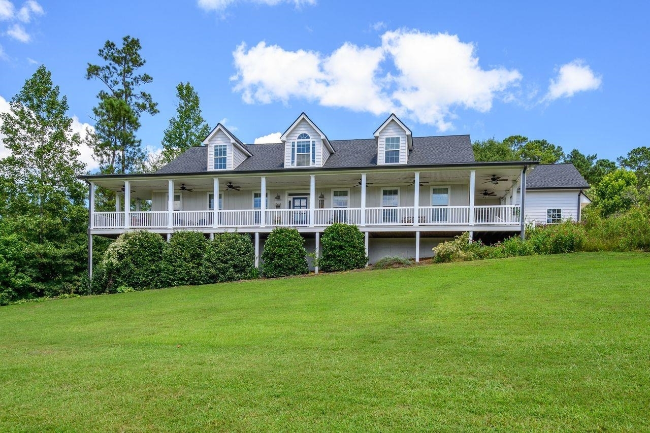 Property Photo:  5117 Eubanks Road  GA 30188 